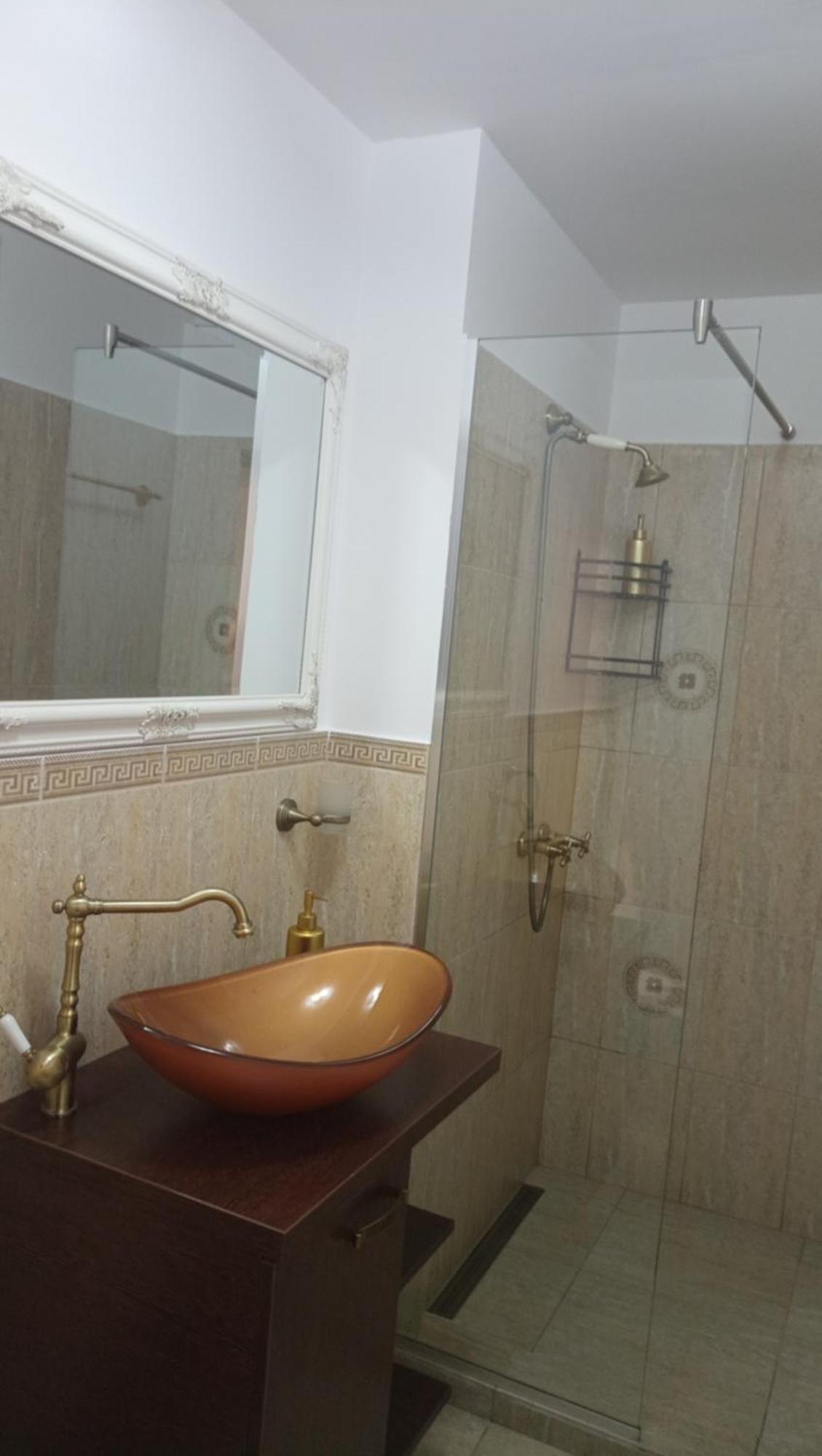 Karina House Apartamento Braşov Exterior foto
